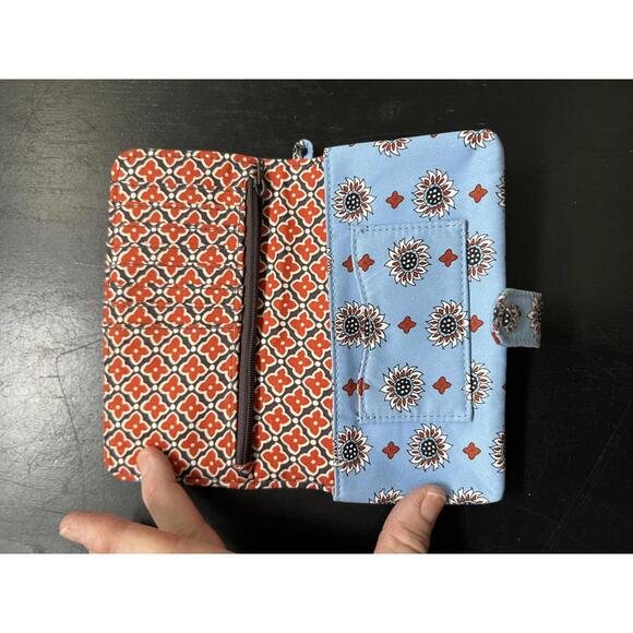 Vera Bradley Women's Bifold Fabric Wallet - Picture 3 of 7